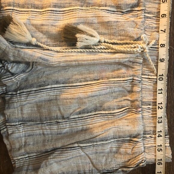 Harmony + HAVOC Casual Shorts - Picture 3 of 9